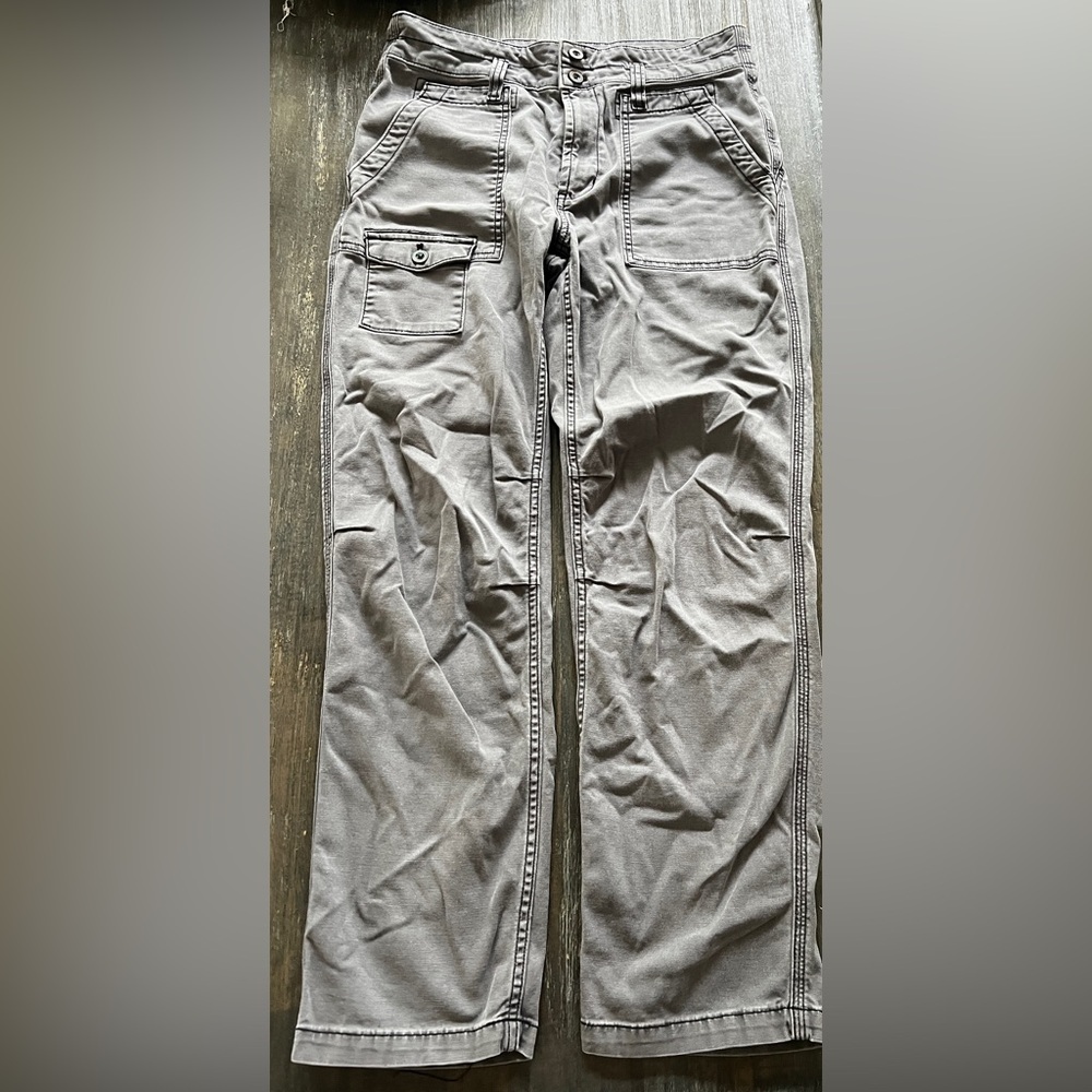 Anthropologie “ wanderer” cargo pants light gray.